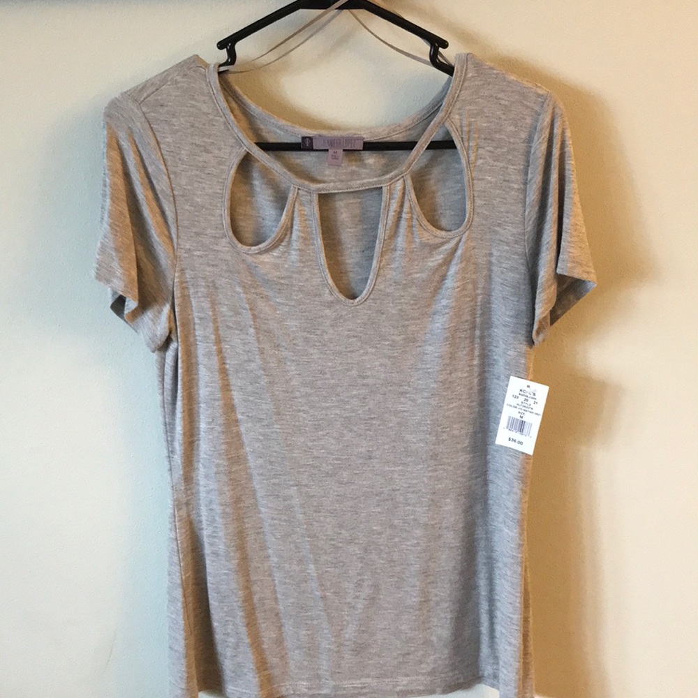 ‼️NEW with tags‼️Jennifer Lopez cut out shirt